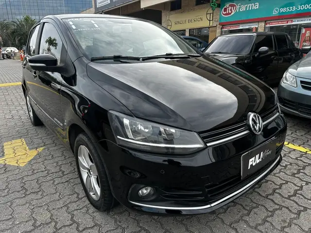 Carro Volkswagen Fox 2017 1.6 MSI Comfortline (Flex)