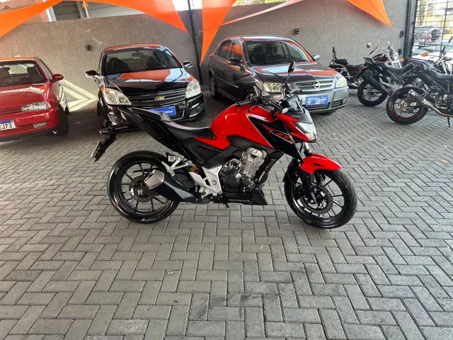 Moto Honda CB 300F Twister 2024 Standard