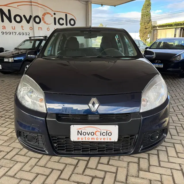 Carro Renault Sandero 2012 Authentique 1.0 16V (flex)