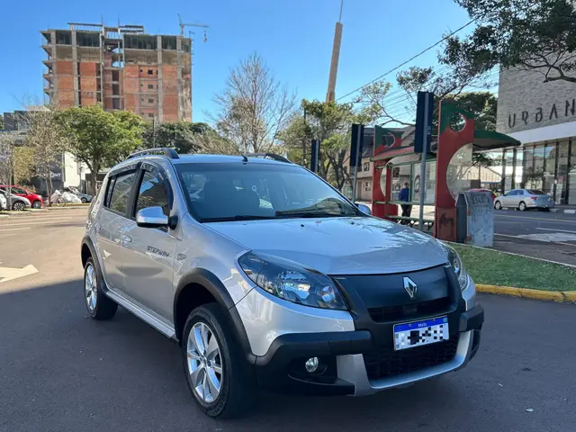 Carro Renault Sandero Stepway 2014 1.6 8V (flex)