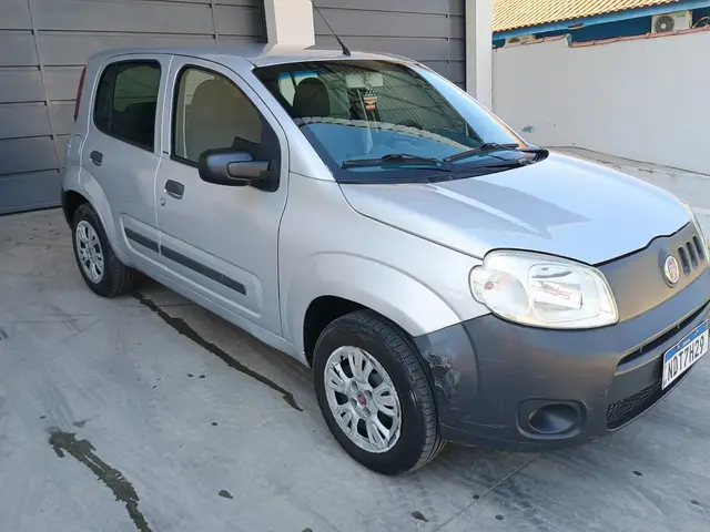 Carro Fiat Uno 2011 Vivace 1.0 8V (Flex) 4p