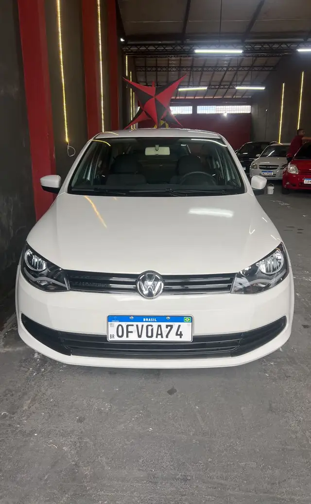Carro Volkswagen Voyage 2014 1.0 TEC (Flex)