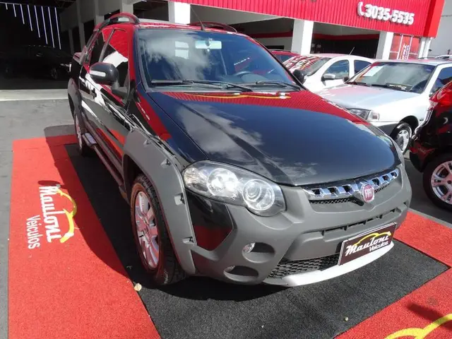 Carro Fiat Strada 2015 Adventure 1.8 16V (Flex) (Cabine Dupla)