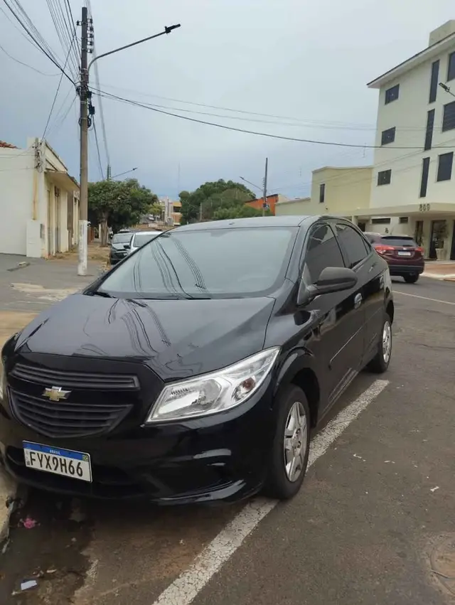 Carro Chevrolet Onix 2015 1.0 LS SPE/4