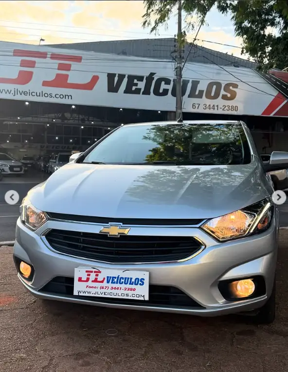 Carro Chevrolet Onix 2018 1.4 LTZ SPE/4