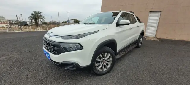 Carro Fiat Toro 2018 Freedom 1.8 AT6 4x2 (Flex)