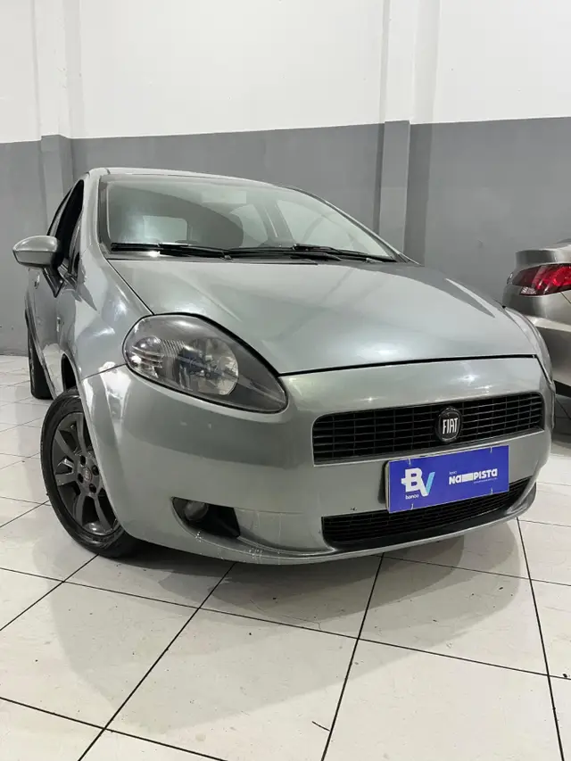 Carro Fiat Punto 2012 ATTRACTIVE ITALIA 1.4 F.Flex 8V 5p
