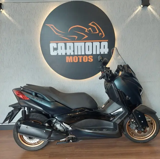Moto Yamaha XMax 2023 ABS