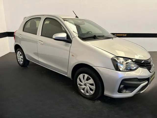 Carro Toyota Etios 2020 X 1.3 (Flex)