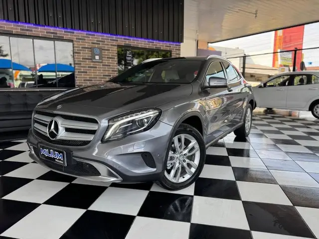 Carro Mercedes-Benz GLA 200 2016 GLA 200 1.6 Style