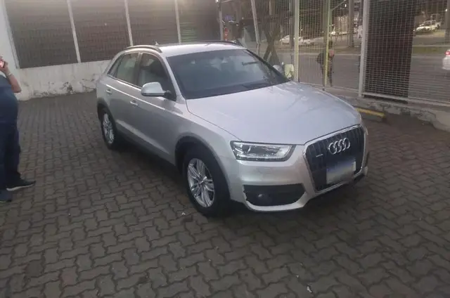 Carro Audi Q3 2013 2.0 TFSI Ambition S Tronic Quattro