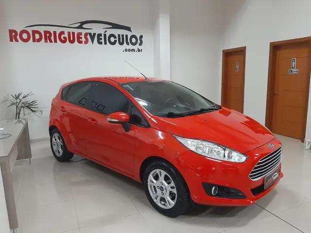 Carro Ford New Fiesta Hatch 2014 New Fiesta SE 1.5 16V