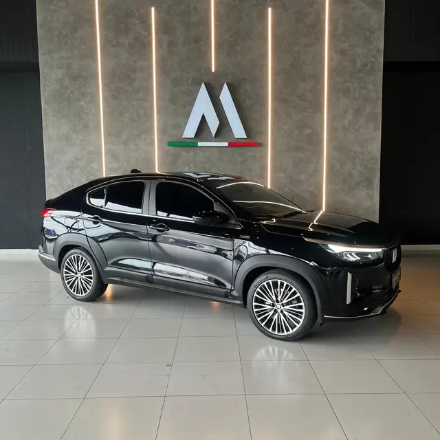 Carro Fiat Fastback 2024 Limited Edition Powered by Abarth