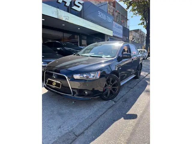 Carro Mitsubishi Lancer 2014 2.0 16V
