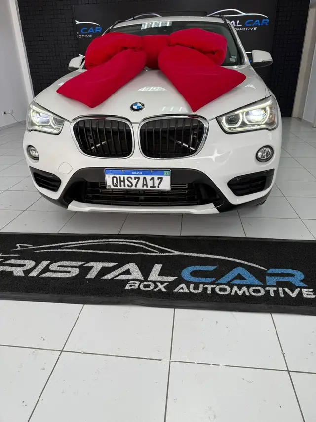 Carro BMW X1 2017 2.0 xDrive25i Sport ActiveFlex