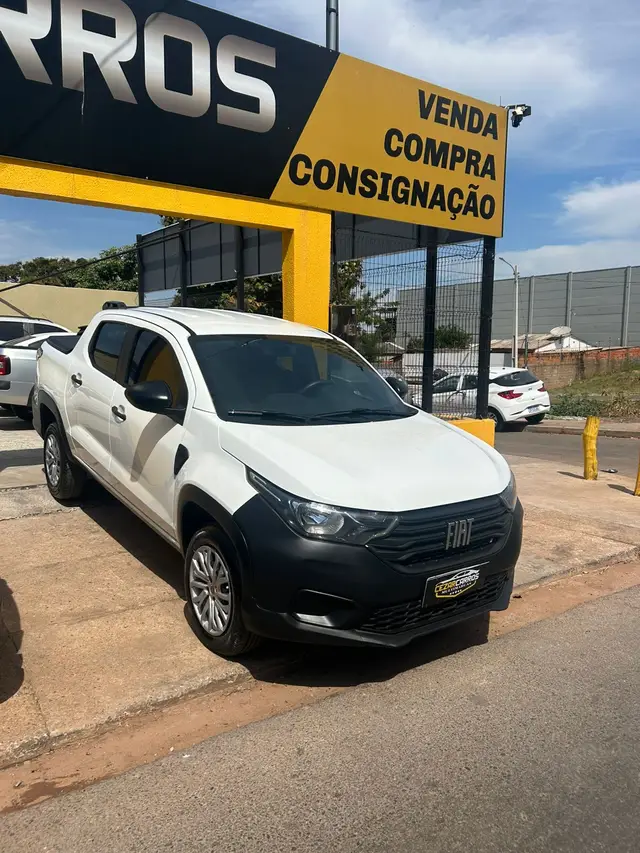 Carro Fiat Strada 2022 Endurance 1.4 CD (Flex)