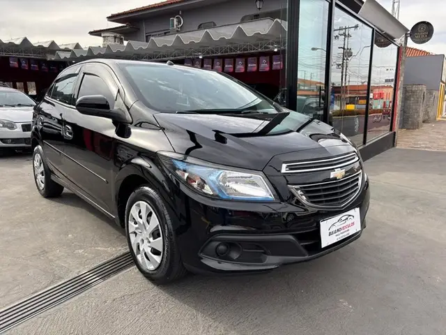 Carro Chevrolet Onix 2015 1.0 LT SPE/4