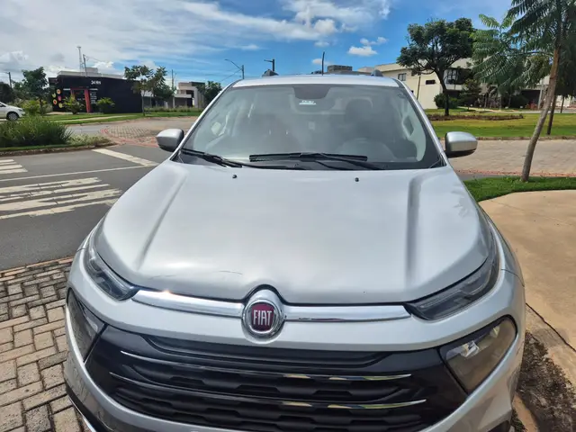 Carro Fiat Toro 2017 Freedom 2.0 diesel MT6 4x2