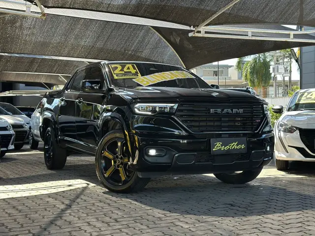 Carro RAM Rampage 2024 R/T 2.0 Turbo