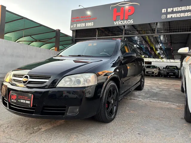 Carro Chevrolet Astra Hatch 2008 Advantage 2.0 (Flex)