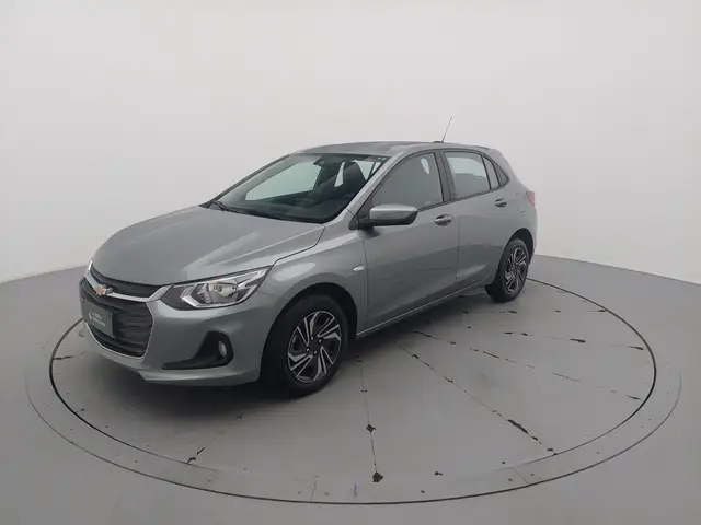 Carro Chevrolet Onix Plus 2025 LT 1.0