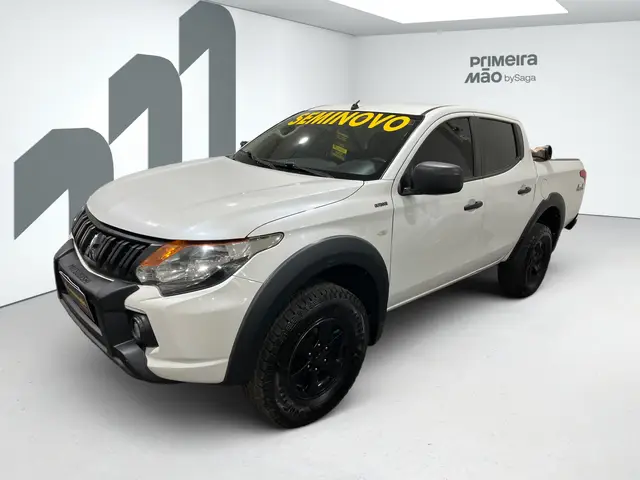 Carro Mitsubishi L200 Triton Outdoor 2023 GLX 2.4 Turbo