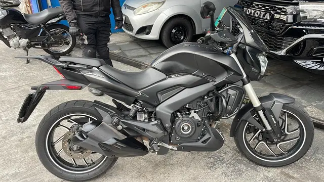 Moto Bajaj Dominar 400 2023 D400 T