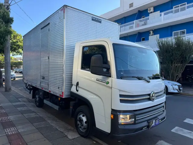 Caminhão Volkswagen Express 2023 Delivery Express+ Turbo Diesel