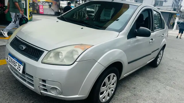 Carro Ford Fiesta Sedan 2009 1.6 (Flex)