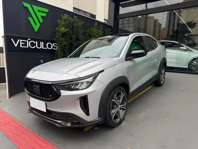 Carro Fiat Fastback 2024 Impetus