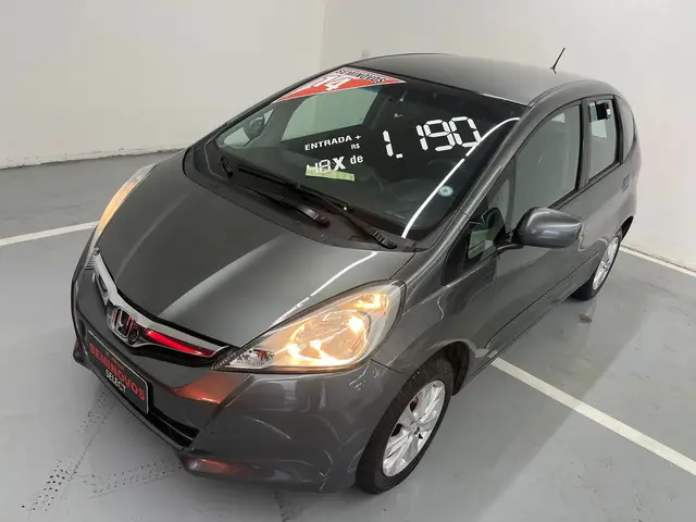 Carro Honda Fit 2014 LX 1.4 (flex)