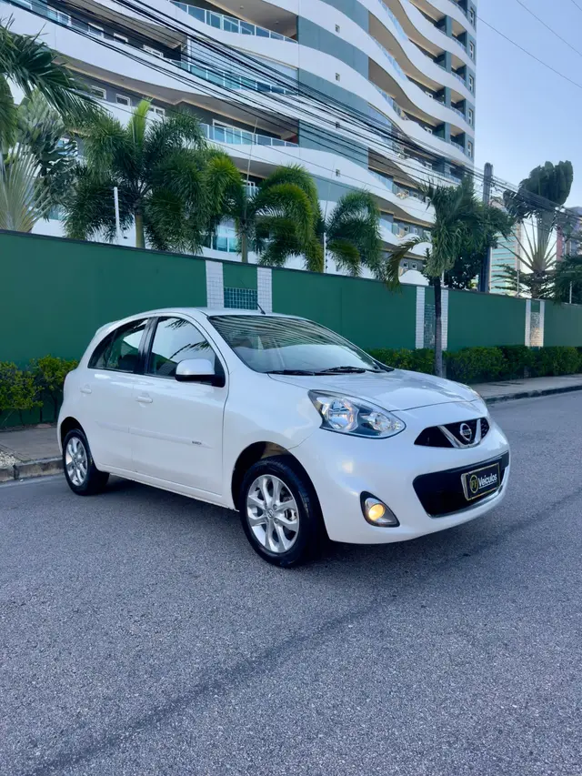 Carro Nissan March 2015 1.0 16V S (Flex)