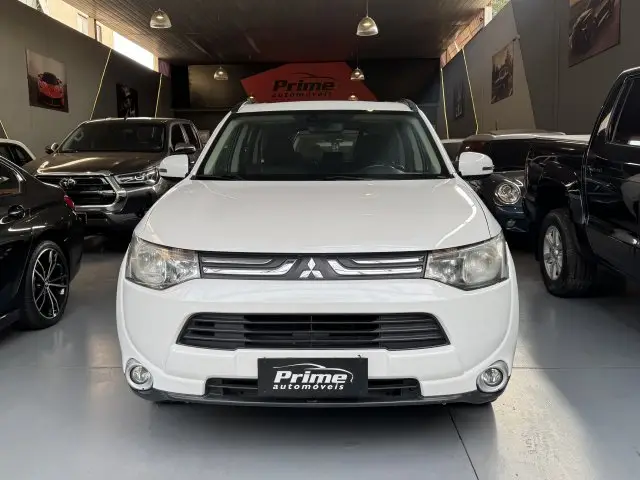 Carro Mitsubishi Outlander 2015 GT 4WD 3.0 V6 (Aut)