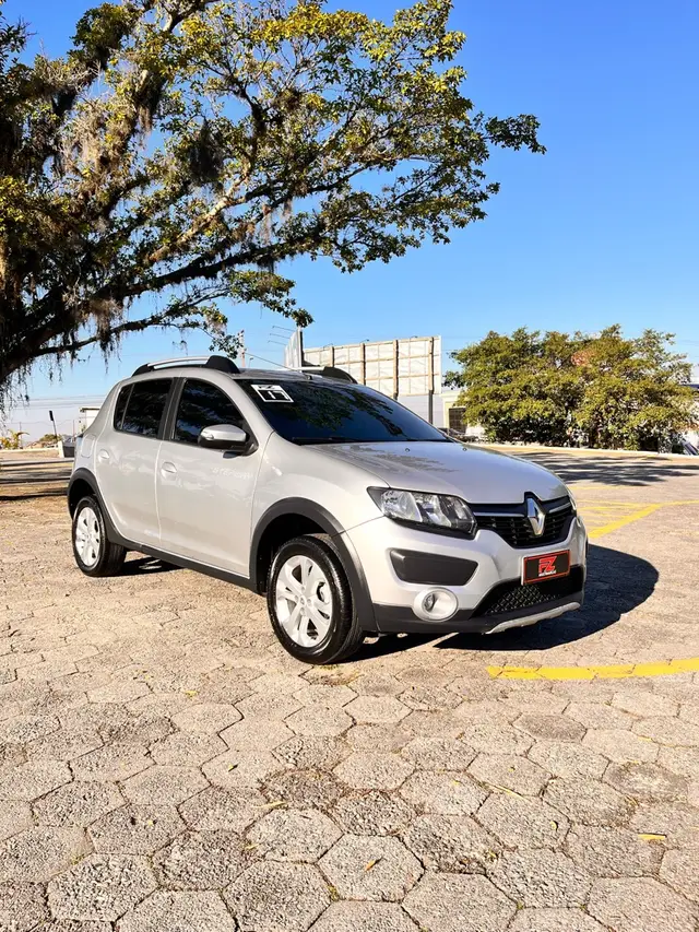 Carro Renault Sandero Stepway 2017 1.6 16V SCe Easy-R (Flex)