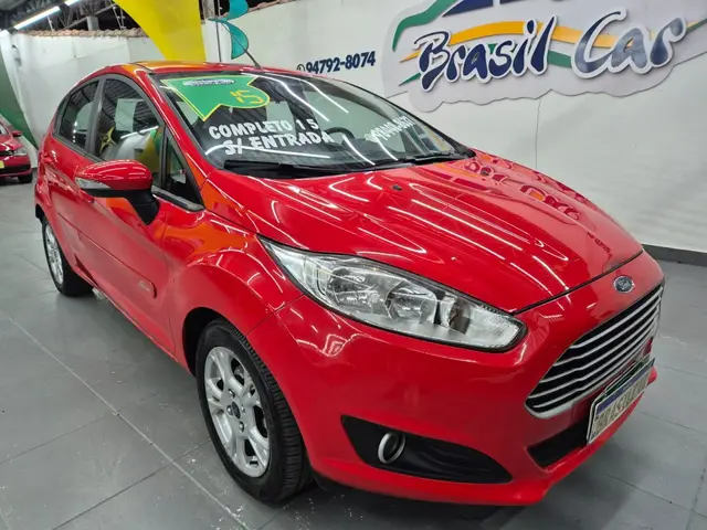 Carro Ford Fiesta Hatch 2015 SE Plus 1.6 RoCam (Flex)