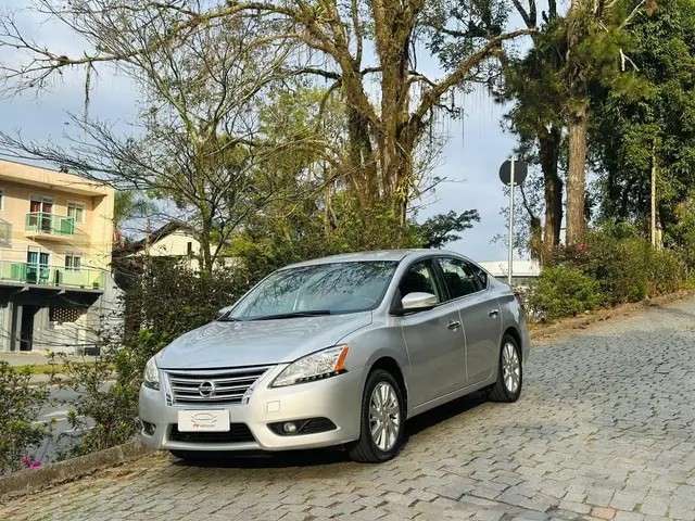 Carro Nissan Sentra 2016 SL 2.0 16V CVT (Flex)