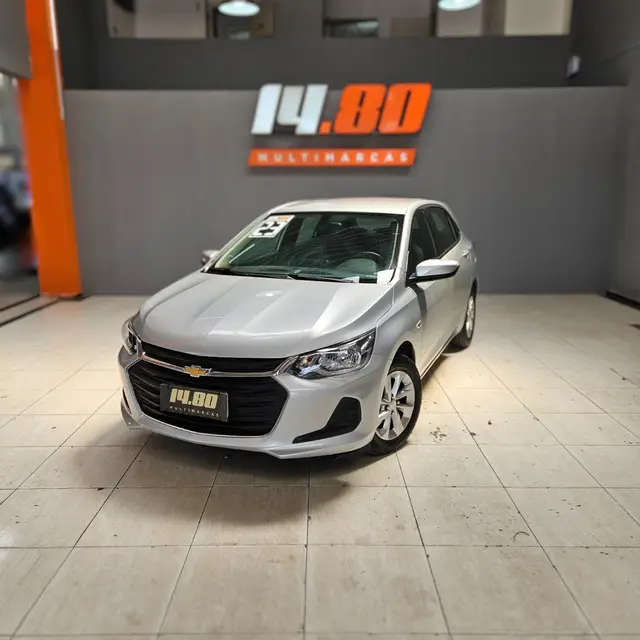 Carro Chevrolet Onix 2023 LT 1.0