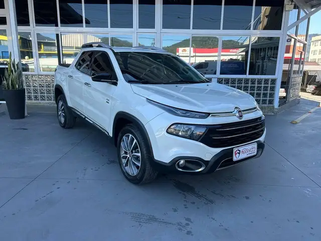 Carro Fiat Toro 2021 2.0 TDI Volcano Auto 4WD