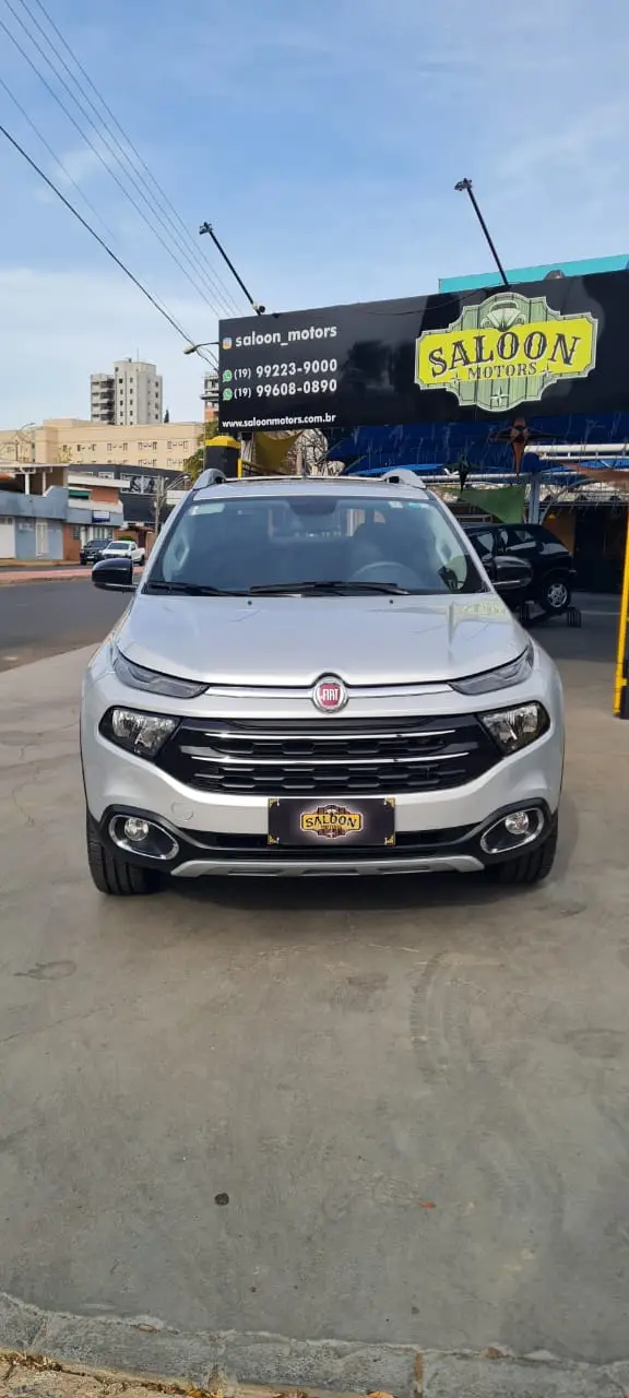Carro Fiat Toro 2017 Volcano 2.0 diesel AT9 4x4