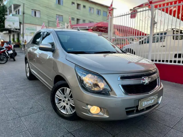 Carro Chevrolet Cobalt 2014 LTZ 1.8 8V (Flex)