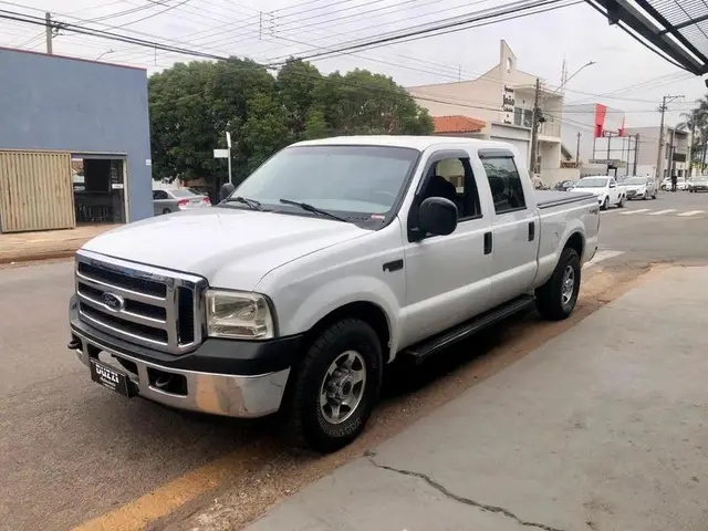 Carro Ford F-250 2004 F250 XLT 4.2 Turbo (Cab Dupla)