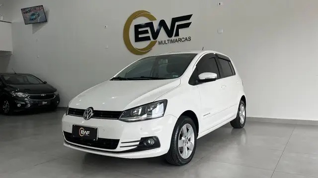 Carro Volkswagen Fox 2017 1.6 MSI Comfortline (Flex)