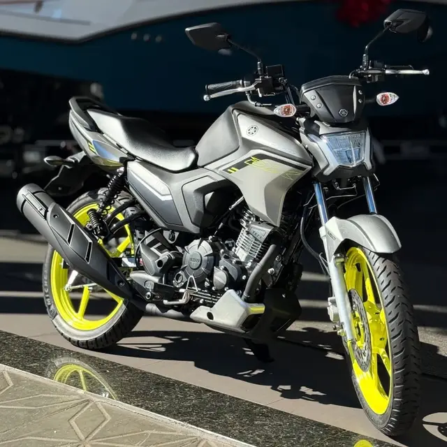 Moto Yamaha YBR 150 Factor 2025 DX