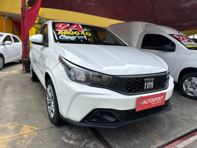 Carro Fiat Argo 2024 Drive 1.0