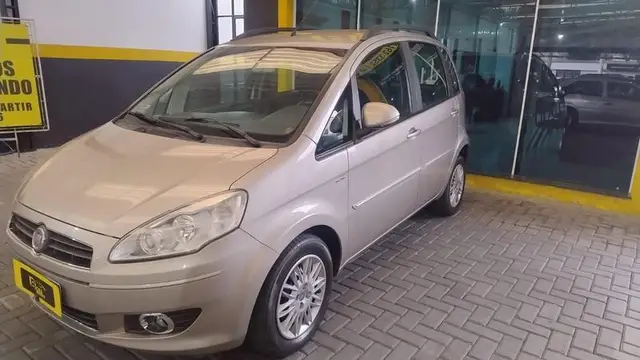 Carro Fiat Idea 2013 Essence 1.6 16V E.TorQ Dualogic (Flex)