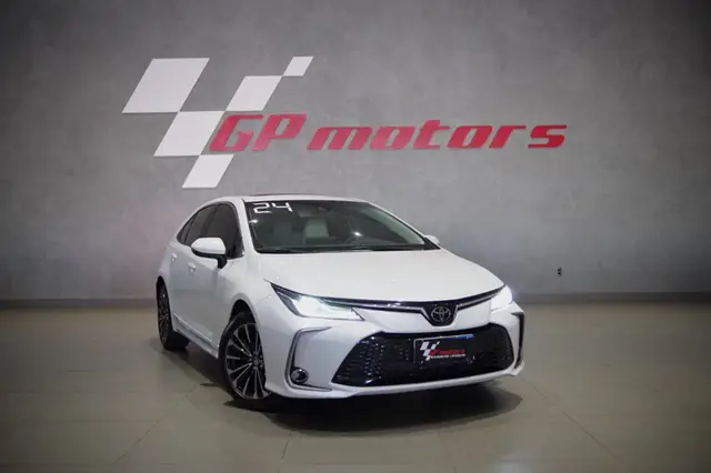 Carro Toyota Corolla 2024 Altis FLEX 2.0