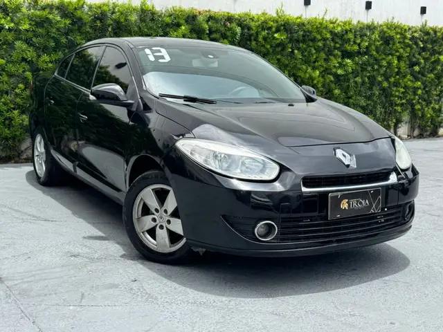 Carro Renault Fluence 2013 2.0 16V Dynamique (Flex)