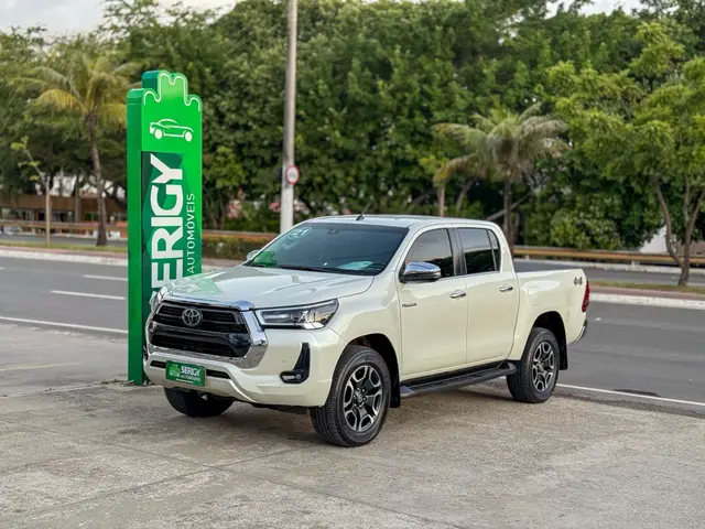 Carro Toyota Hilux Cabine Dupla 2021 SRX 2.8 TDI CD 4x4 (Aut)