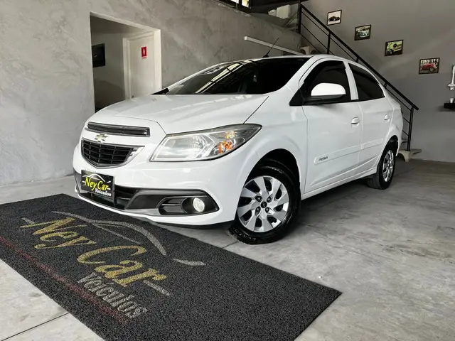 Carro Chevrolet Prisma 2013 1.0 LT SPE/4