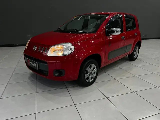 Carro Fiat Uno 2014 Vivace College 1.0 8V (Flex) 4p